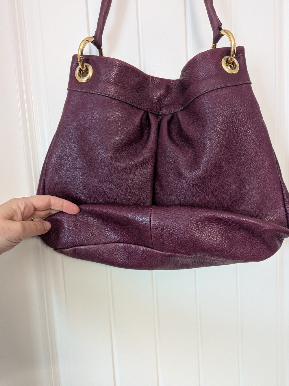 Roots Olivia Leather Hobo Bag in Aubergine - Picture 4 of 7